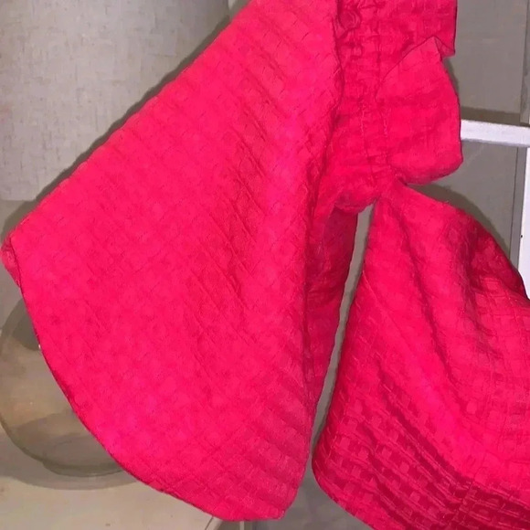 Pink crop top - Picture 3 of 4